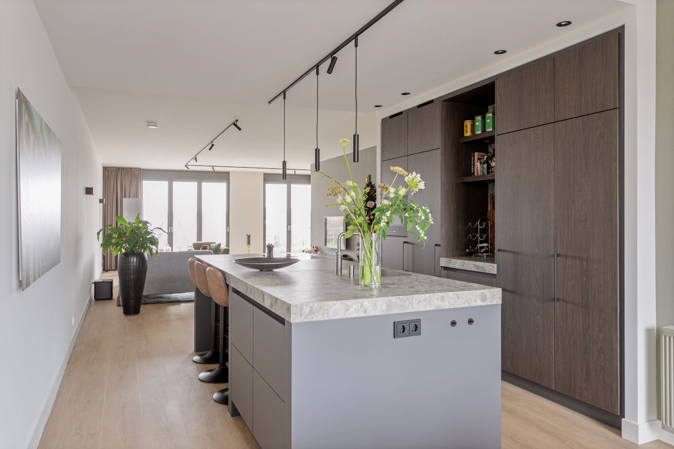 Complete ruime luxe en grote keuken