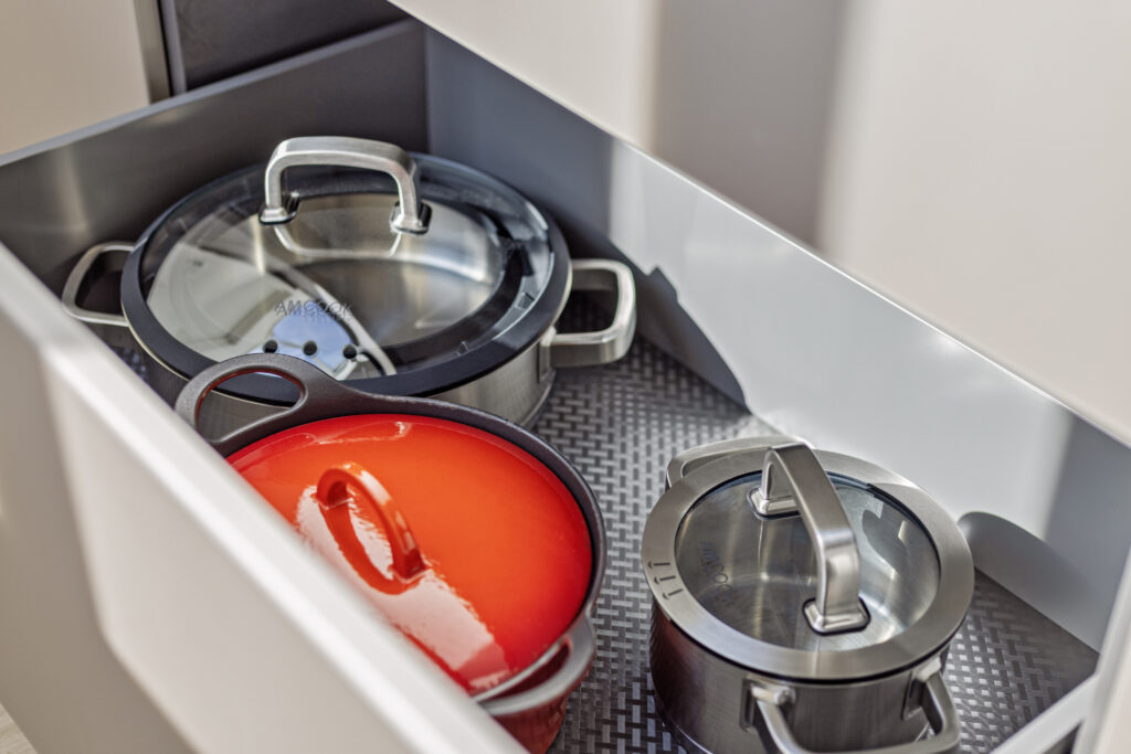 Legrabox lade: Keukenlade voor pannen