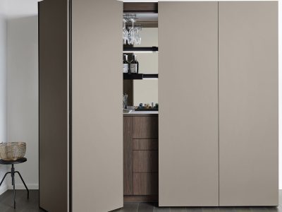 Ballerina keukens: Kastenwand